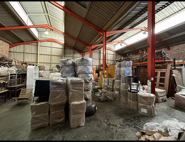 766M² WAREHOUSE TO LET IN KRAMERVILLE